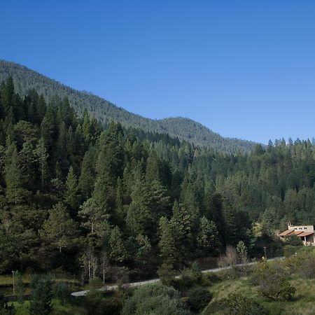 Hotel Bosques De Monterreal San Antonio de las Alazanas Exterior foto