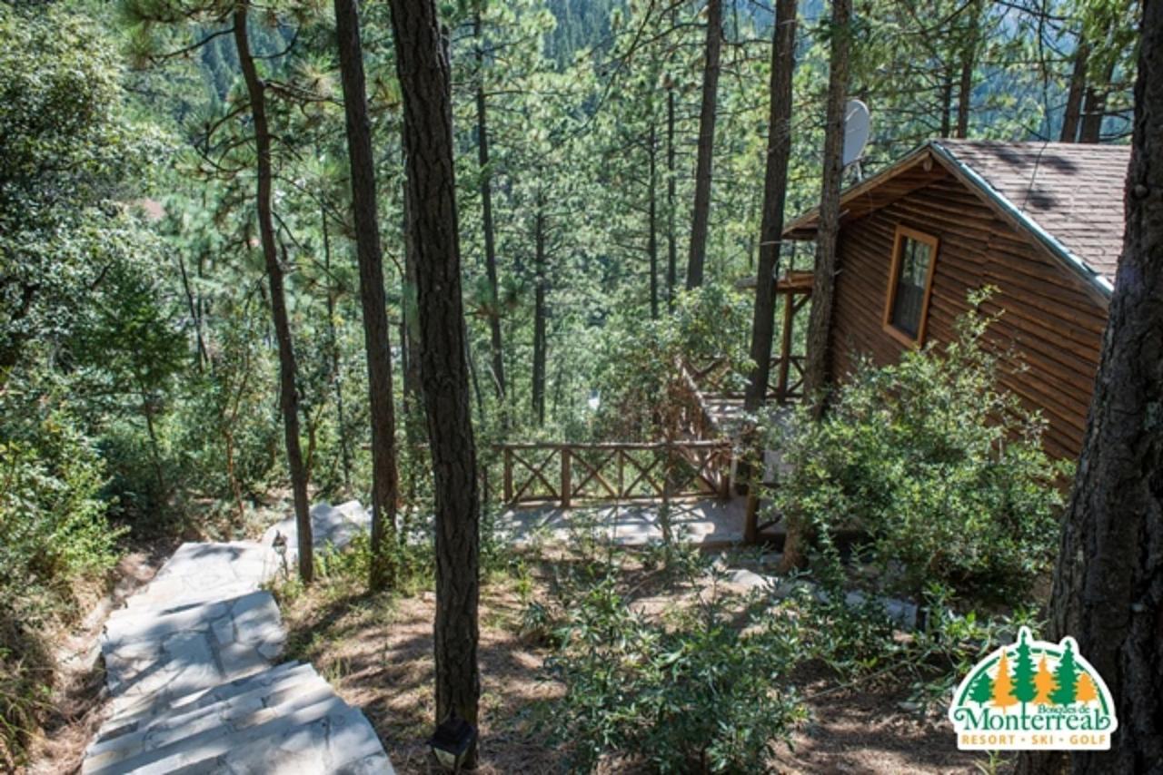 Hotel Bosques De Monterreal San Antonio de las Alazanas Exterior foto